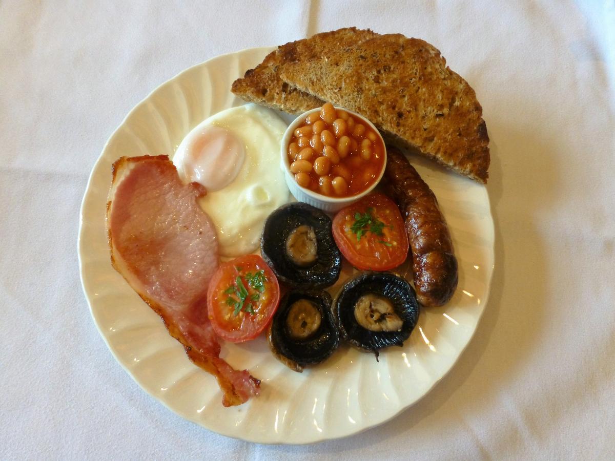 Blounts Court Farm Bed and Breakfast Devizes Buitenkant foto